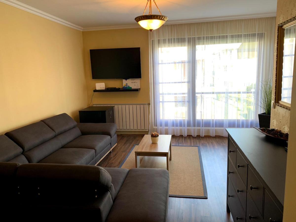 Lakeside Luxury Apartment Замарди Экстерьер фото
